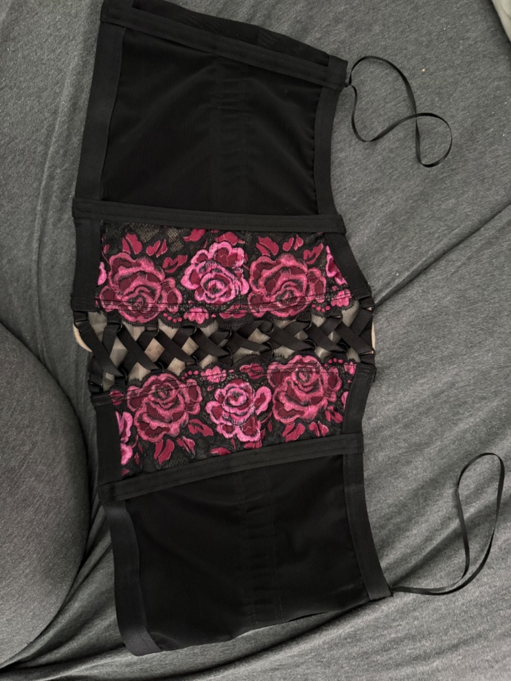 TORRID, Size 3, NightFall Waist Corset, New Never Worn - Picture 3 of 3